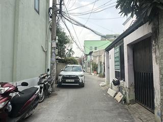 Nhà cấp 4 cũ. mặt tiền đường 42 linh đông. giá tốt đầu tư. sổ sạch. 2mt trước sau. gần chợ thủ đức