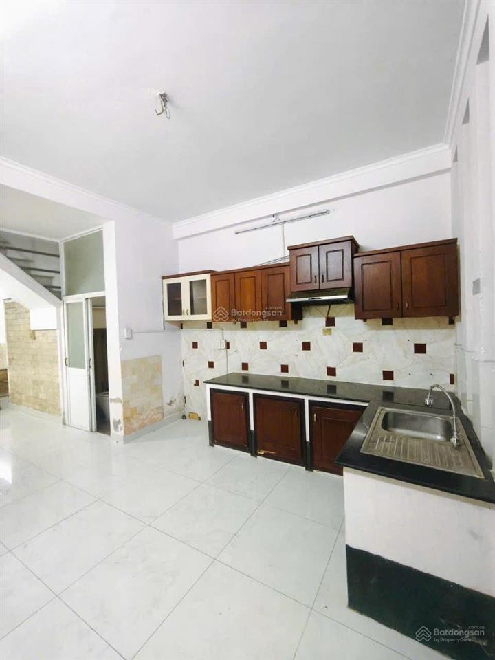 Nhà 3 tầng. hẻm xe tải. hiệp bình. hiệp bình chánh. thủ đức. gần phạm văn đồng. giá hợp lí