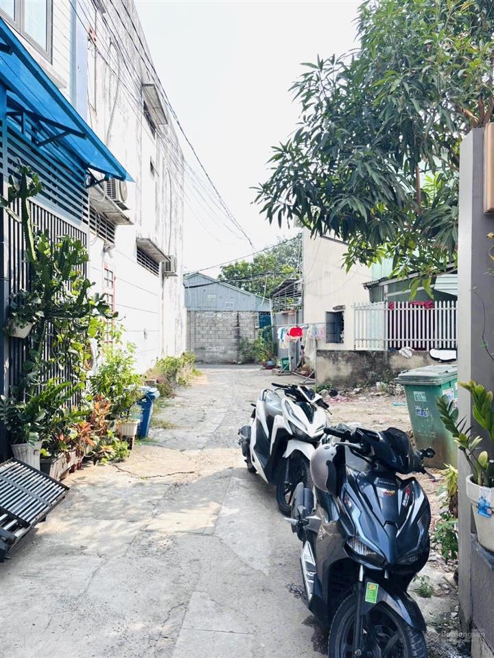 Đất linh tây. hẻm ô tô. đường số 7. cạnh phạm văn đồng. gần tô ngọc vân. giá hợp lý