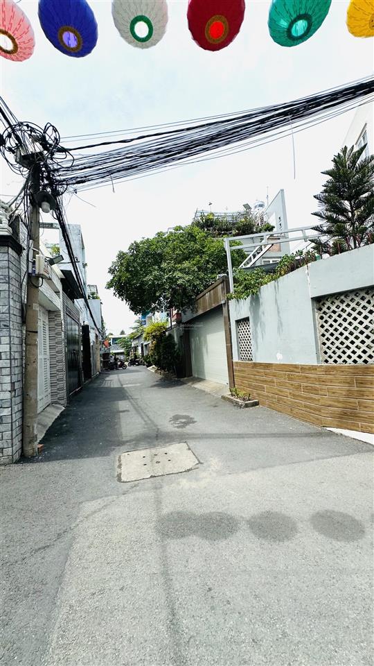 Đất 8x15m thích hợp xây villa mini. hẻm ô tô. gần ngay phạm văn đồng. linh đông. sổ hồng sạch