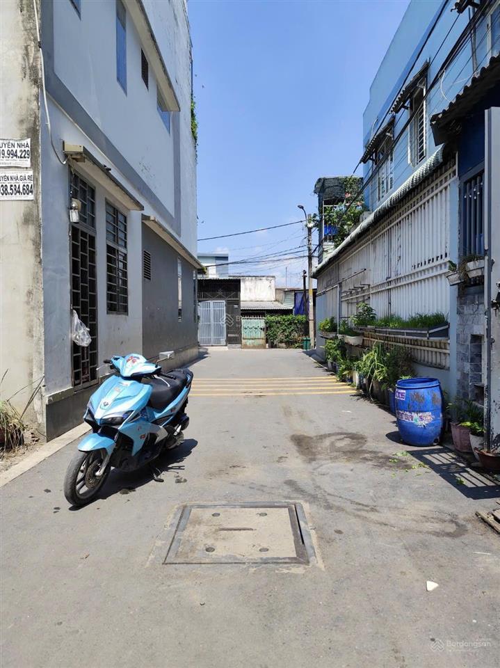 Đất hẻm ô tô. khu dân cư đẹp. gần chợ đầu mối. uỷ ban phường bình chiểu. tỉnh lộ 43. giá tốt