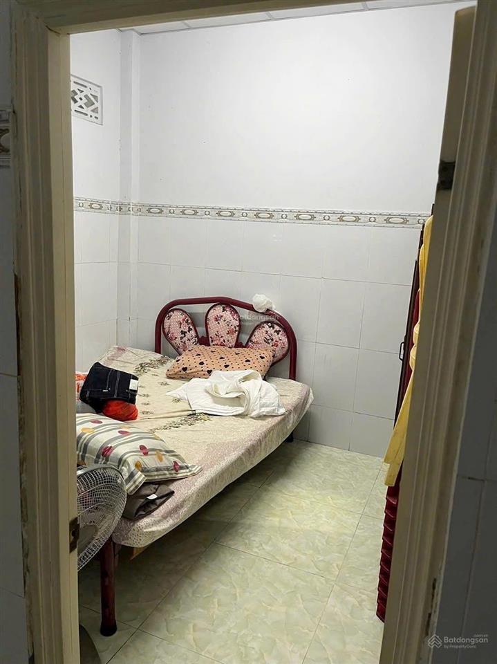 Nhà lầu. hẻm ba gác. ngay bệnh viện thủ đức. đường tam châu. phường tam bình. chợ tam hà. giá tốt