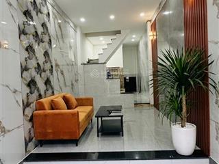Nhà lầu. hẻm 2m. gần mặt tiền. 3 phòng ngủ. ngay chân cầu bình triệu. bình lợi. phạm văn đồng