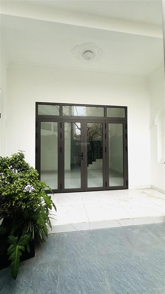 Nhà lầu hẻm ô tô kha vạn cân linh đông. gần phạm văn đồng. chợ thủ đức. sổ hồng riêng sạch. giá tốt