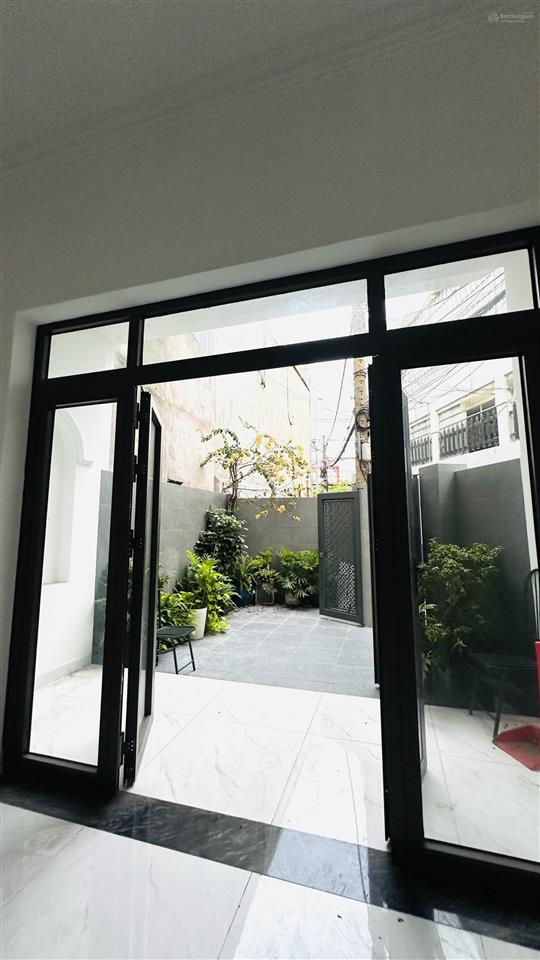 Nhà lầu hẻm ô tô kha vạn cân linh đông. gần phạm văn đồng. chợ thủ đức. sổ hồng riêng sạch. giá tốt