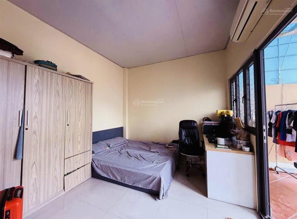 Nhà lầu. hẻm ô tô. gần chợ đầu mối thủ đức. ngô chí quốc. phường bình chiểu. giá hợp lý. sổ hồng