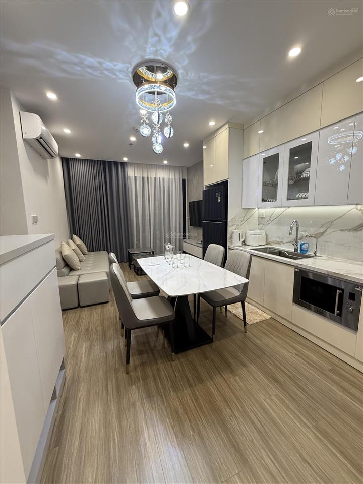 Chính chủ cho thuê căn hộ luxury tc3 vinhomes smart city (căn góc tầng 15 view siêu đẹp, thoáng)