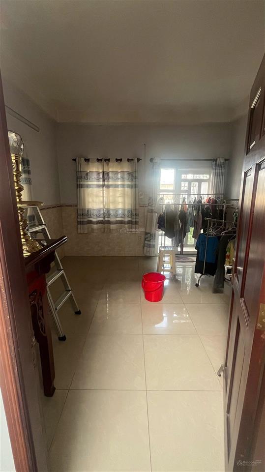Chính chủ bán nhà mặt tiền khu dân cư yên tĩnh dân trí cao. rẻ hơn 1 tỷ so với xung quanh