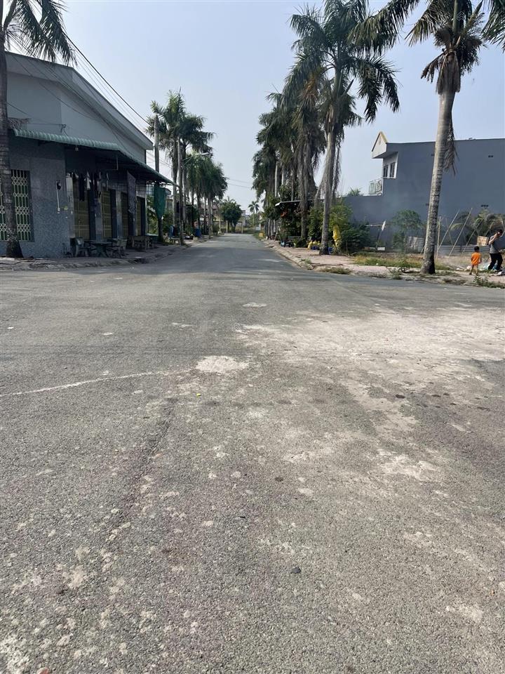 Đất kdc cát tường phú thạnh dân đông, 980 triệu, xây tự do, sổ hồng, hạ tầng đẹp.