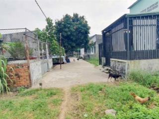 Đất đức hoà hạ nhựa 10 thứ đang làm, 880 triệu/ nền, sổ hồng, thổ cư, dân đông