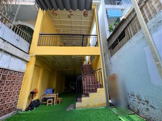 Nhà mặt tiền dt lớn 110m2, 2 lầu, phường hạnh thông, gò vấp, ngay cạnh đh công nghiệp, chỉ 12.5tỷ