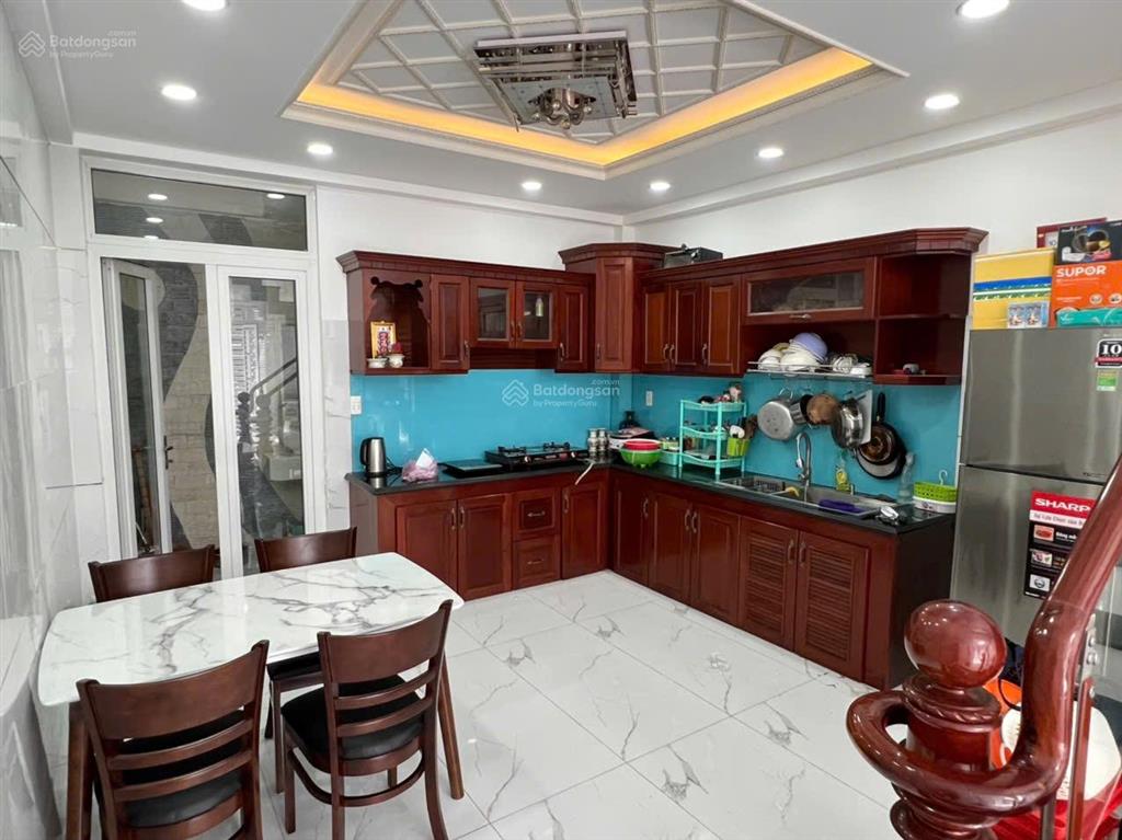 Nhà 4 tầng, dt 55m2, 5pn ngay đường an dương vương, an lạc giá chỉ 6,5 tỷ