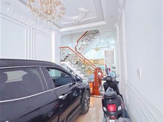 Nhà 4 tầng, dt 68m2, trung tâm bình hưng hòa hẻm xe hơi 6m, giá 5,86 tỷ
