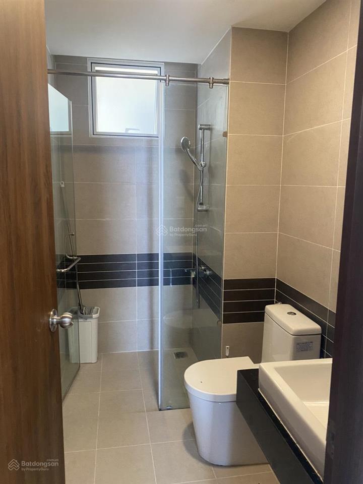 Bán căn hộ lucky palace, quận 6, căn góc 80m2, 2pn, 2wc, full nt, giá 5tỷ2,  0974 996 *** trung