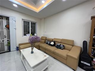 Bán căn hộ khánh hội 1, 80m2, 2pn, có sổ, giá 4tỷ6 ,  0974 996 *** trung