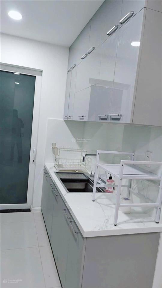 Cho thuê căn hộ khánh hội 1, 104m2, 3pn, 2wc, full nt, giá 16tr,  0974 996 *** trung