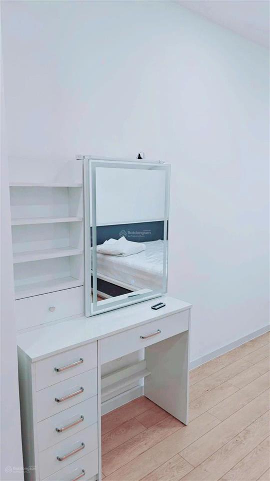 Cho thuê căn hộ khánh hội 1, 104m2, 3pn, 2wc, full nt, giá 16tr,  0974 996 *** trung
