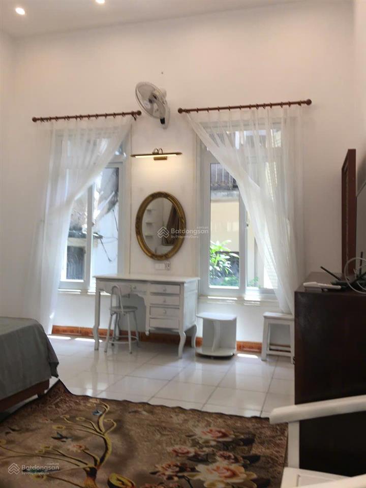 Chính chủ cho thuê căn hộ đủ tiện nghi 144 phố huế giá 3 triệu/tháng, giá tốt