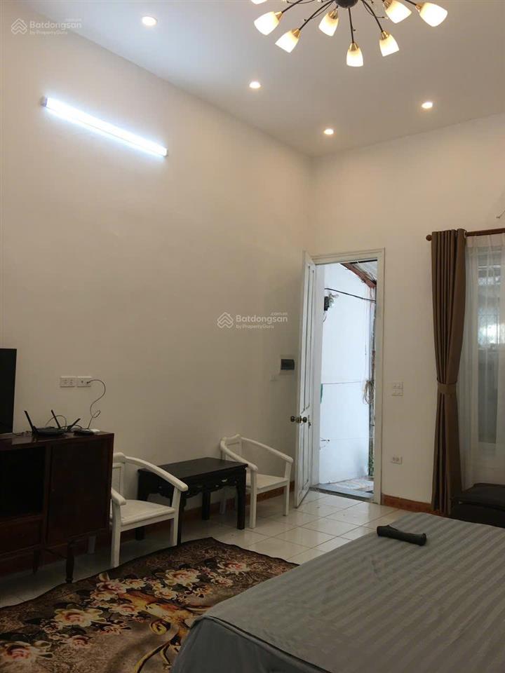 Chính chủ cho thuê căn hộ đủ tiện nghi 144 phố huế giá 3 triệu/tháng, giá tốt