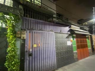 Cho sinh viên nữ thuê nhà trọ đầy đủ 1pn, 1wc giá 4,5 triệu, 30m2 đối diện đh ngoại thương .