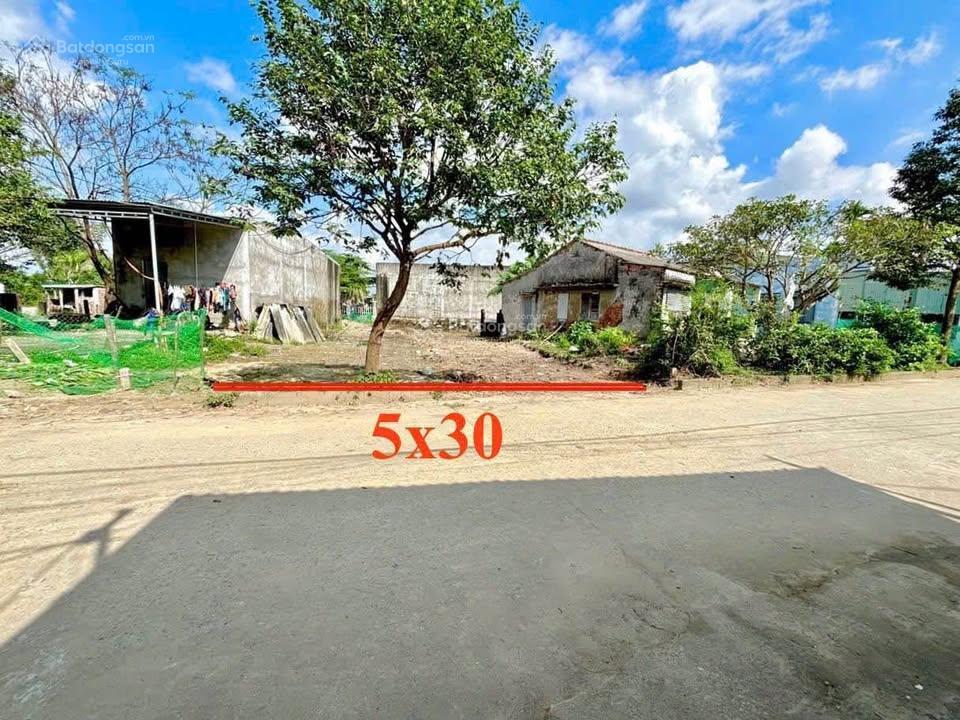 Trục chính đắt giá nhất chợ đại hiệp  mặt tiền 7m5  sát quốc lộ  thanh khoản cao