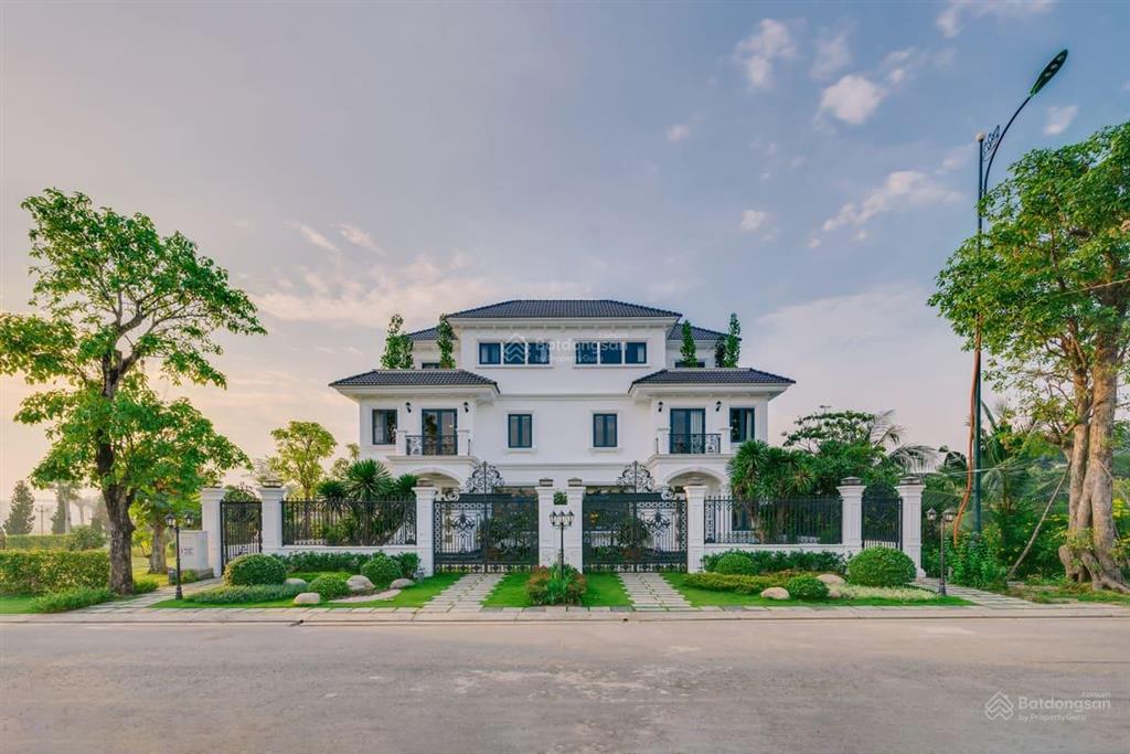 Bán biệt thự five star eco city, 660m2, tặng gói nt 368tr, hỗ trợ thuê lại 1,2 tỷ. 0907 701 ***