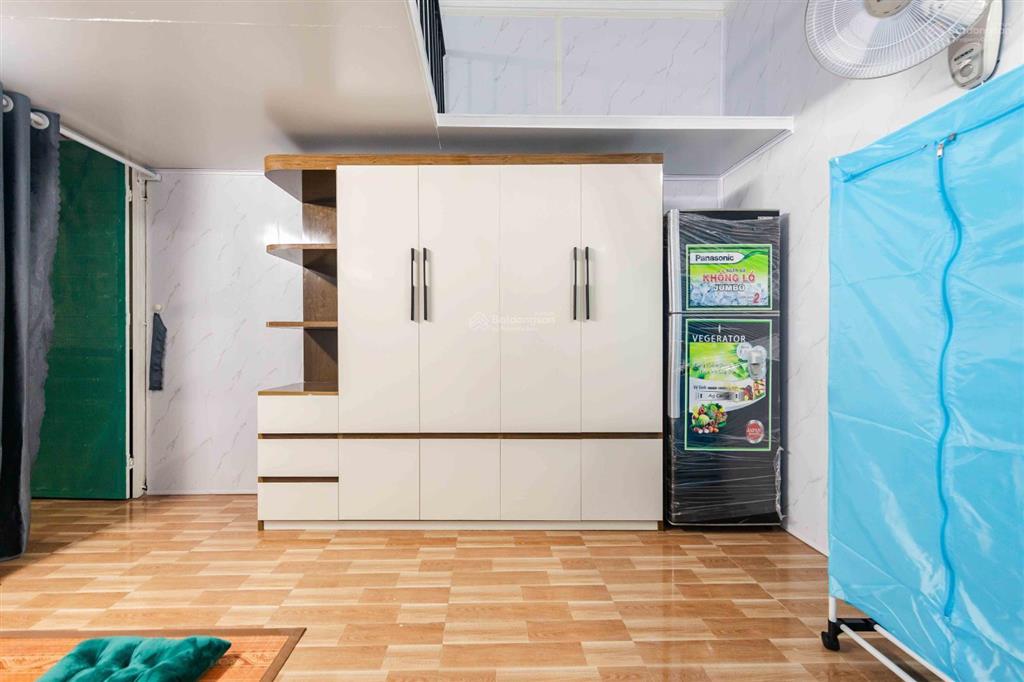 Phòng full đồ  35m2  hoàng hoa thám  giá từ 4,3tr bếp riêng