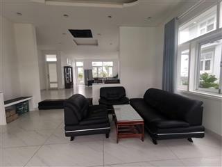 Cho thuê dài hạn biệt thự giá tốt  siêu đẹp 5pn view biển, căn góc, gần khách sạn sea links city