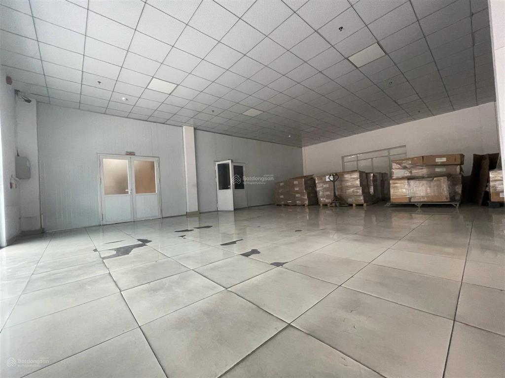Cho thuê xưởng 14.000m2 trong kcn bến cát bình dương