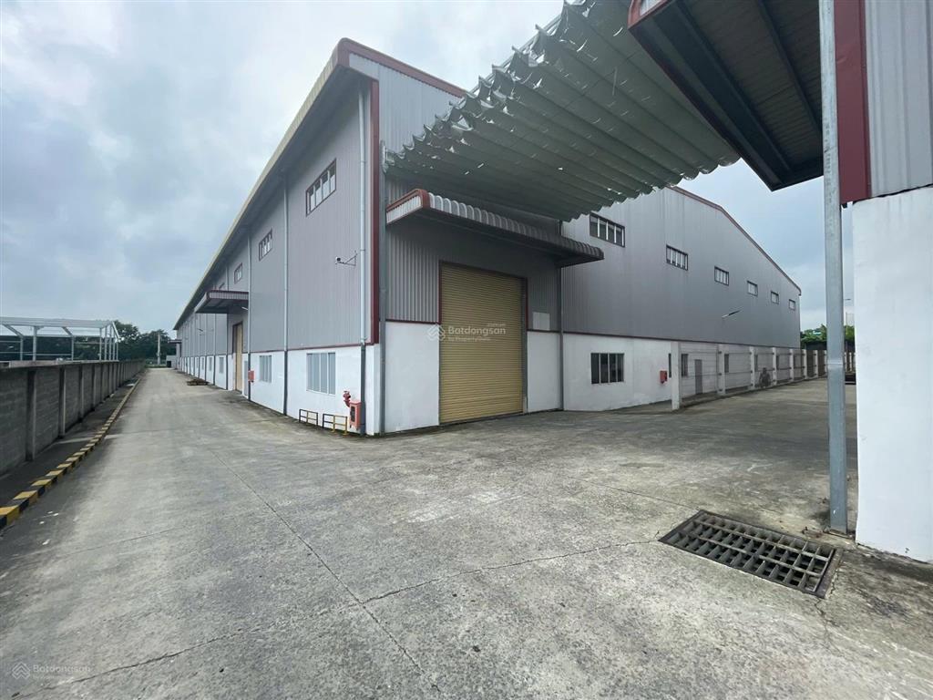 Cho thuê xưởng 14.000m2 trong kcn bến cát bình dương