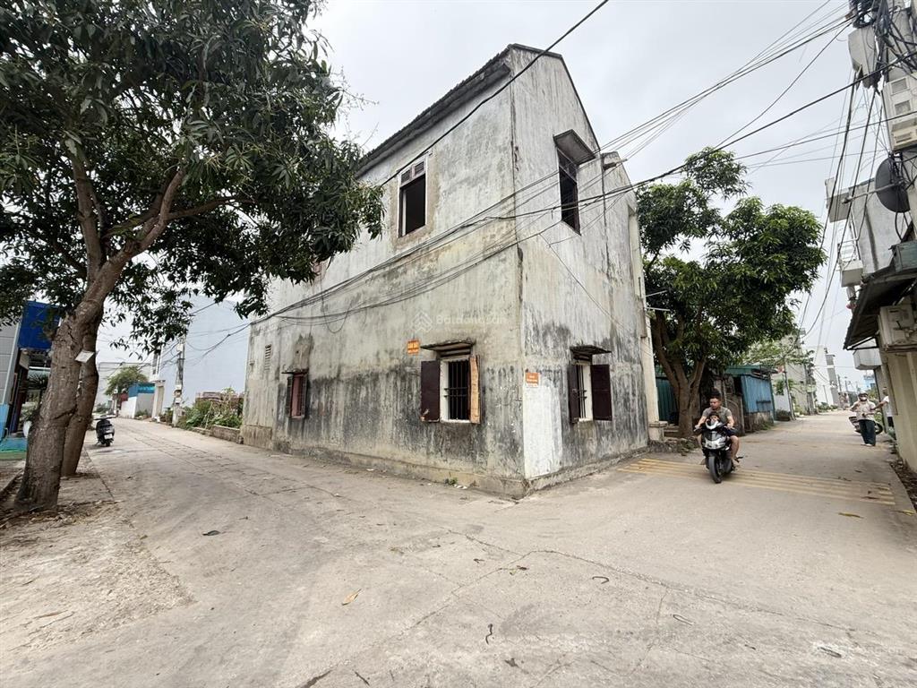 Cắt lỗ bán nhanh! đất quang minh 97m²  mặt tiền 6m  giá chỉ 4x triệu/m²  không có lô thứ hai!