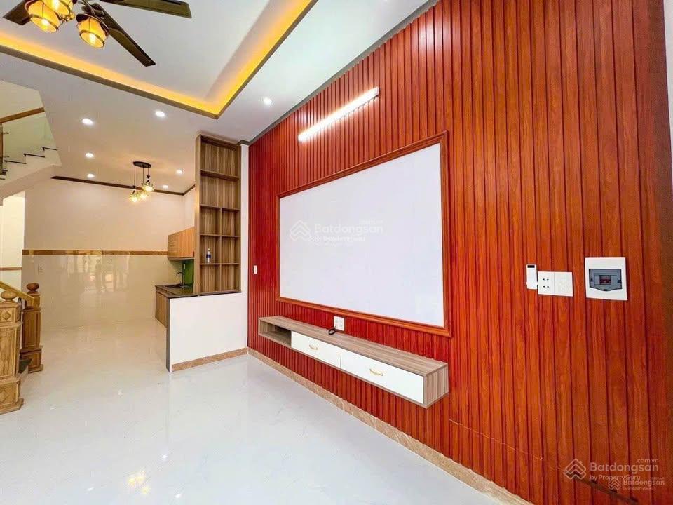 Ngộp bán trong tuần nhà 2 tầng thcs phước hòa