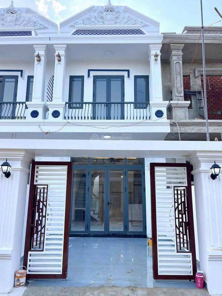 Ngộp bán trong tuần nhà 2 tầng thcs phước hòa