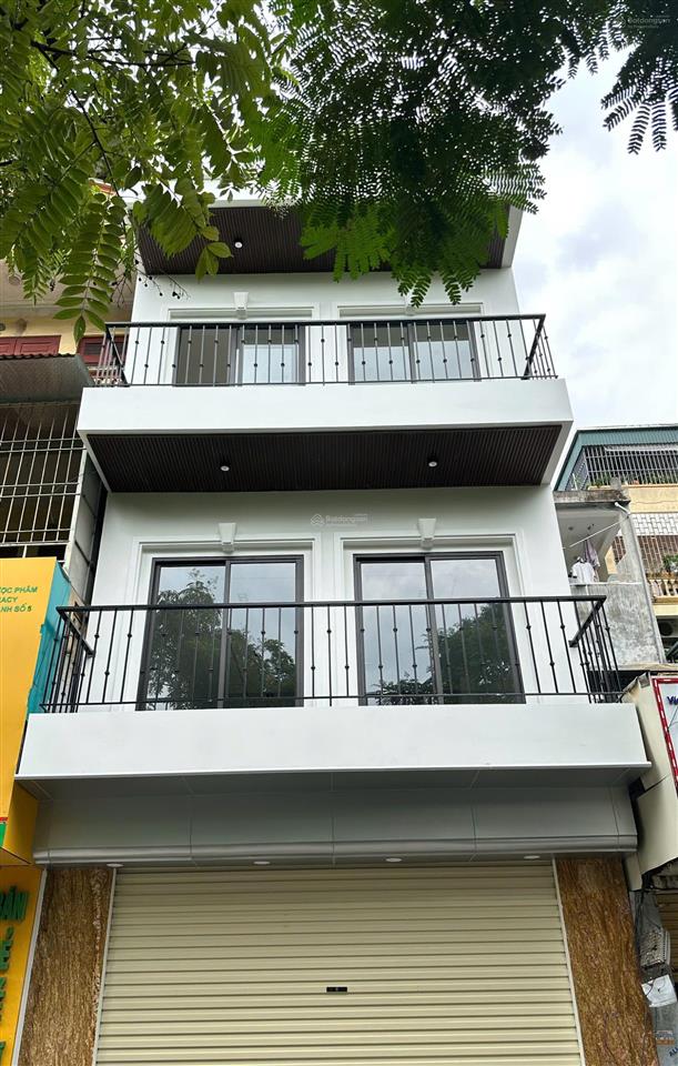 Chính chủ cho thuê tầng 1 & 2 nhà mặt phố nguyễn quý đức, thanh xuân dt 130 m2 x 2 tầng, mt 5.2m