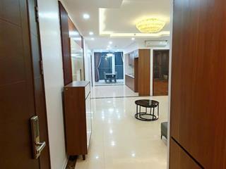 Chính chủ cần cho thuê chcc 3 ngủ hpc landmark 105 tố hữu