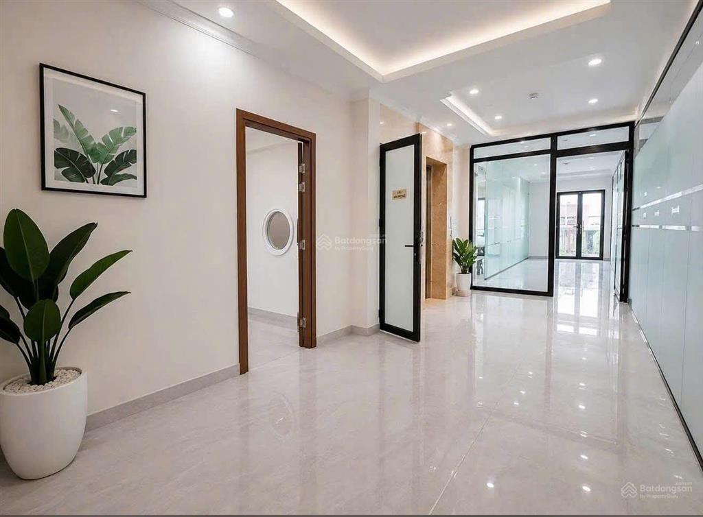 Mặt tiền trần đình xu q1  5.6x25.6m (cn 128.5m2)  4 tầng hđt 85tr/th  giá 42 tỷ
