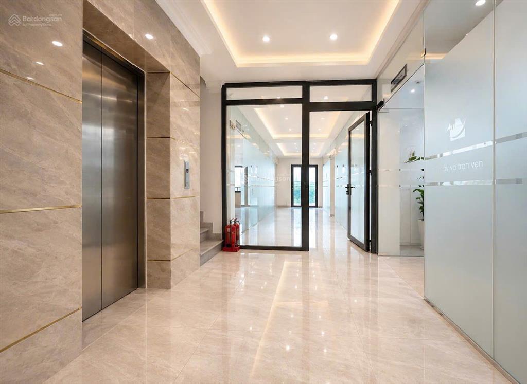 Mặt tiền trần đình xu q1  5.6x25.6m (cn 128.5m2)  4 tầng hđt 85tr/th  giá 42 tỷ