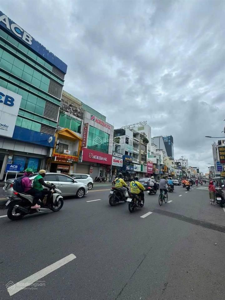 Tòa nhà mặt tiền phan đình phùng phú nhuận  12x32m (cn 374m2)  hđt $15.000/tháng  giá 99 tỷ
