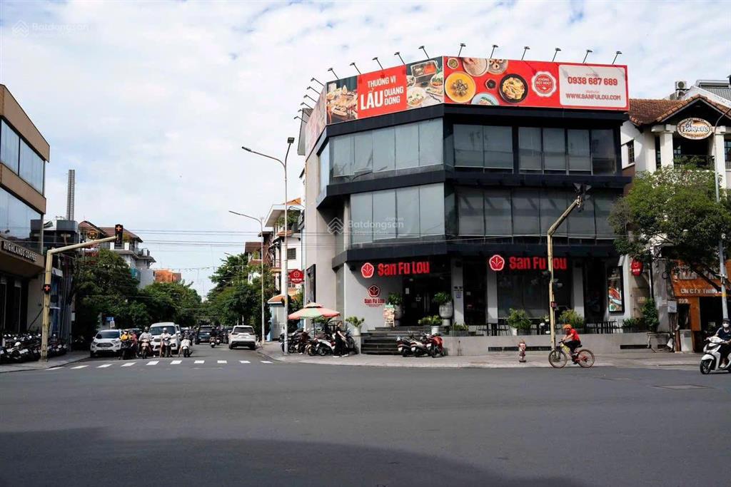 Góc 2mt phan xích long & hoa phượng phú nhuận  16x16m (cn 243.5m2)  hđt 360.640đ/th