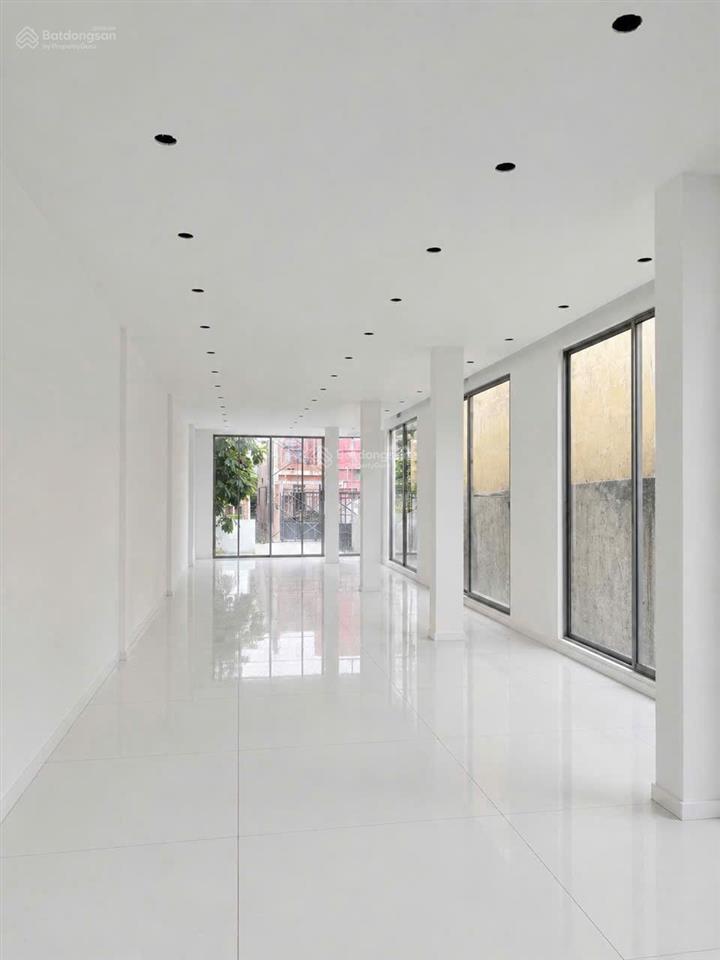 Siêu phẩm  góc 2mt đồng đen tân bình  25x12m (cn 306m2)  hđt 330tr/th  giá 48 tỷ