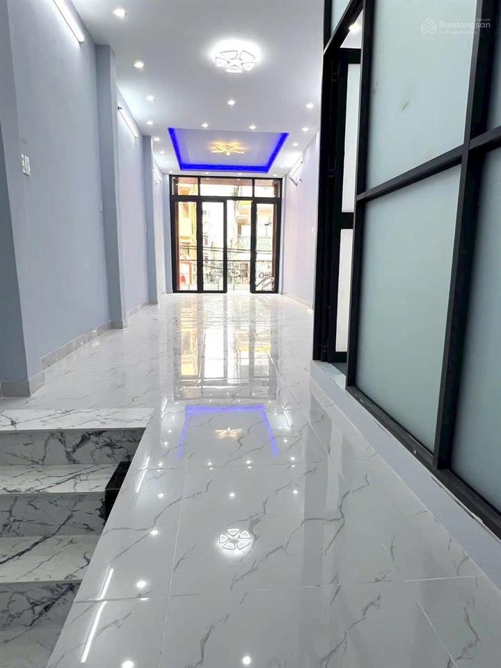 Bán nhà mtkd lạc long quân, p. 3, q. 11  giá 9,78 tỷ