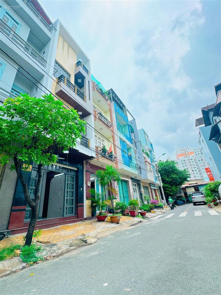 Nhà mặt tiền 10m khu vip bông sao p5 q8