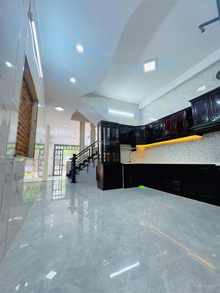 Nhà mặt tiền 10m khu vip bông sao p5 q8