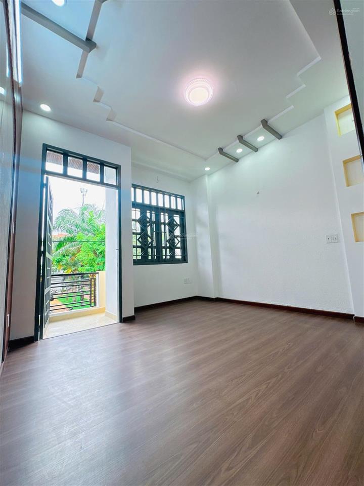 Nhà mặt tiền 10m khu vip bông sao p5 q8
