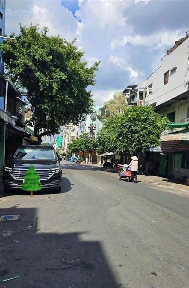 Nhà mặt tiền kinh doanh tân khai, p.4, q.11  giá 9,5 tỷ