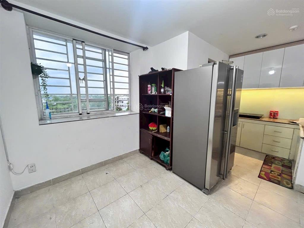 6,5tr/tháng  cc d1 kdc phú lợi p7 q8, 2pn