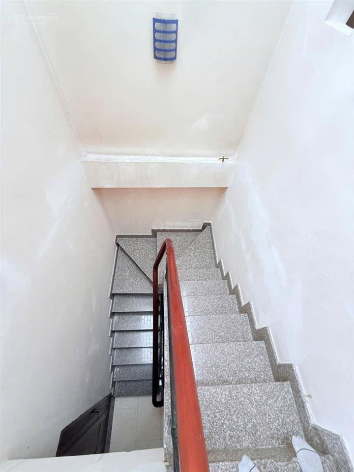 Nhà 5 tầng đường âu cơ, p. phú trung, tân phú
