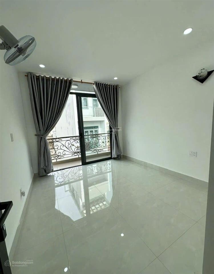 Nhà cho thuê hẻm xe hơi đổ cửa, lạc long quân, p. 3, q. 11