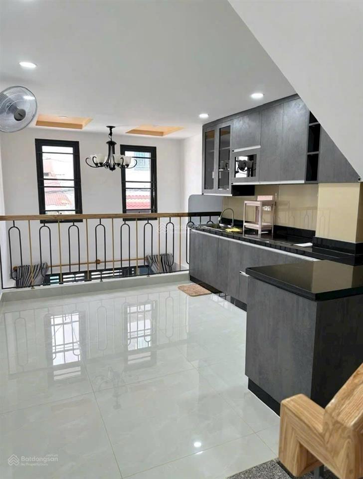 Nhà cho thuê hẻm xe hơi đổ cửa, lạc long quân, p. 3, q. 11
