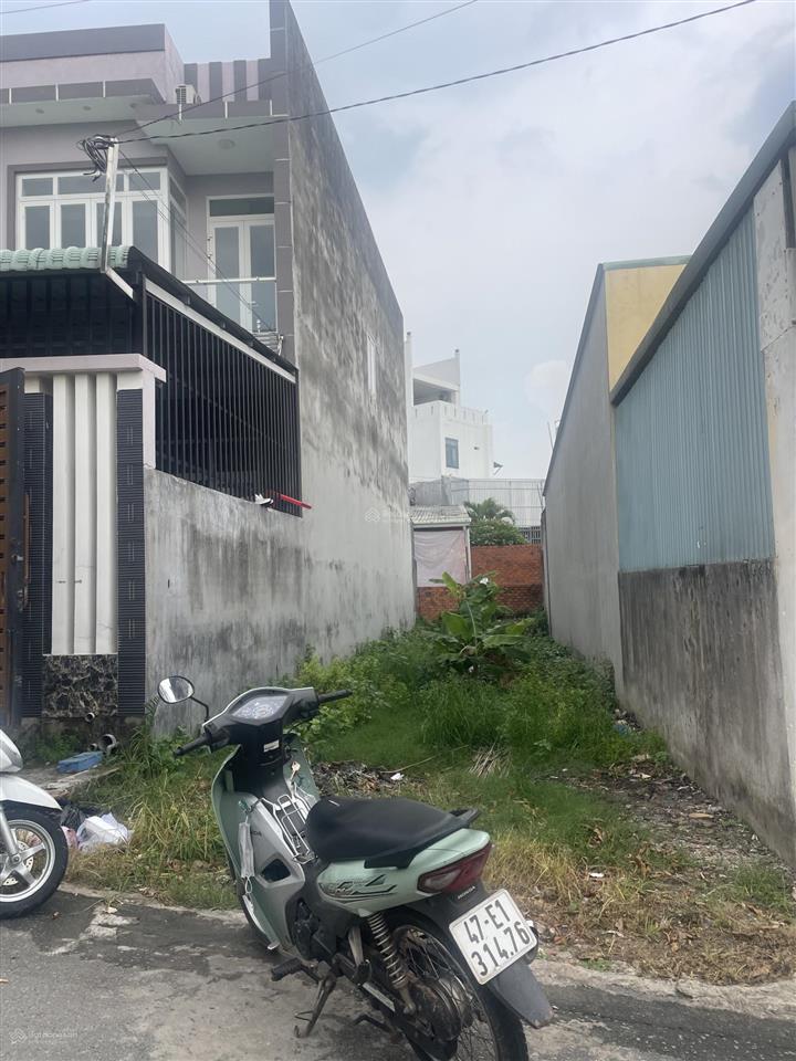 Bán đất mặt tiền đường dx 143 phường chánh hiệp  tp. hồ chí minh cách đường nguyễn chí thanh 60m
